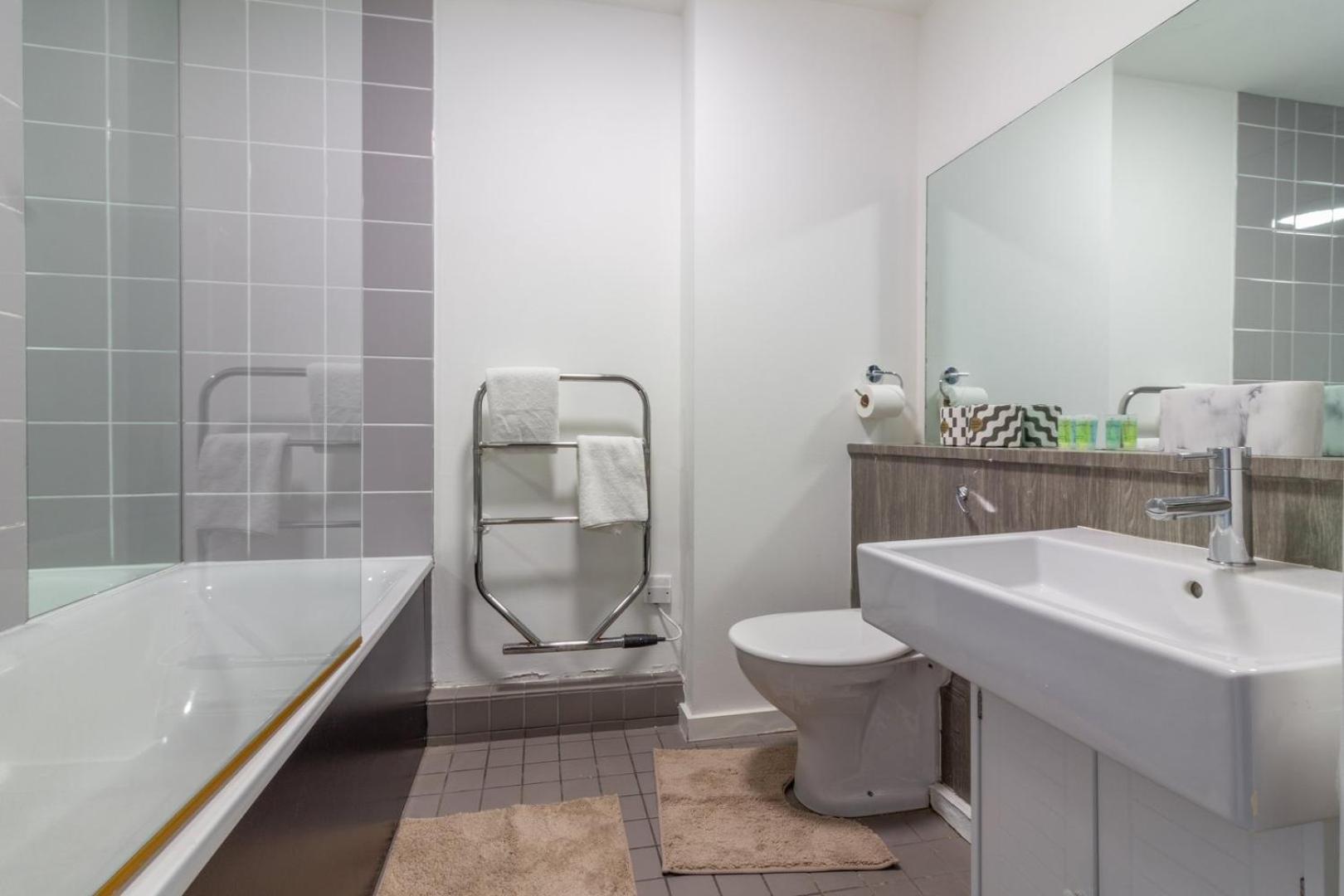 Guestready - Royal Canal Park Chic Getaway Дъблин Екстериор снимка